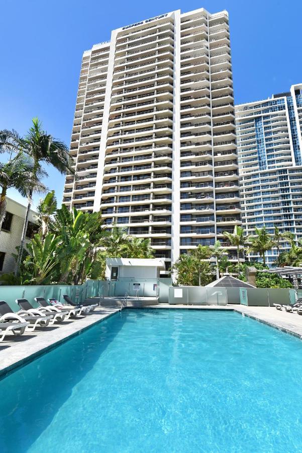 Surfers Century Oceanside Aparthotel 4*